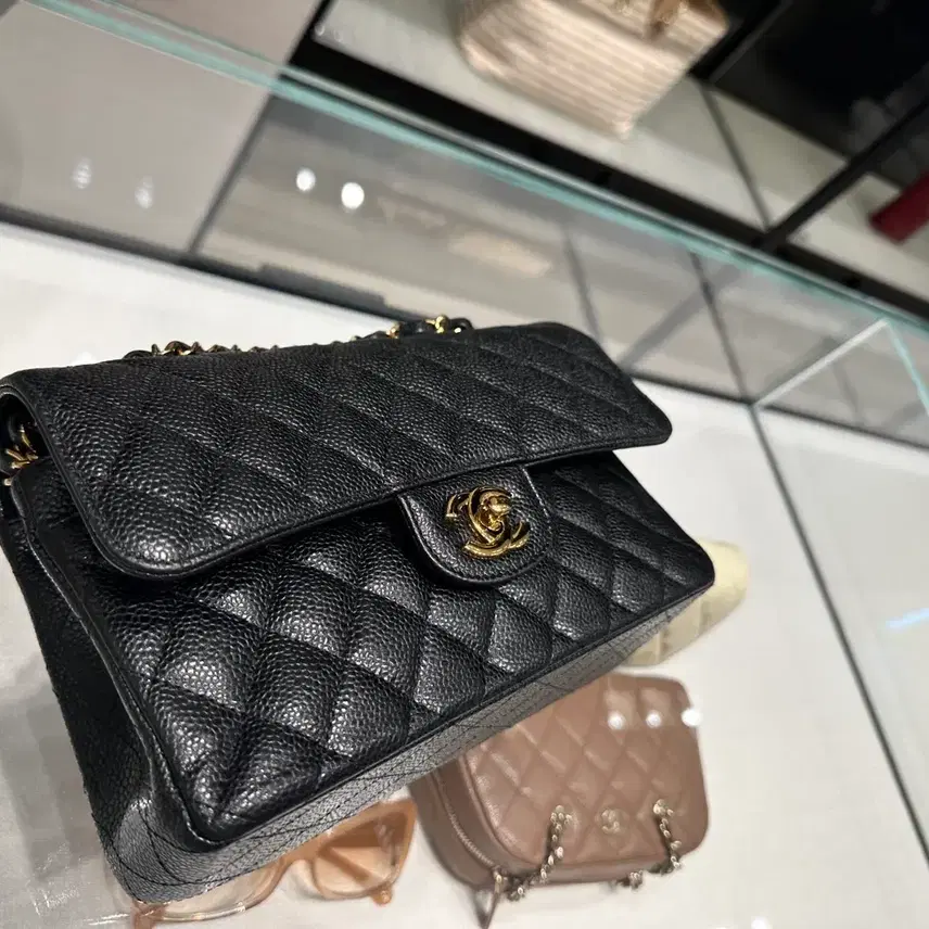 샤넬 클래식백 금장 스몰사이즈 Chanel 사진 3