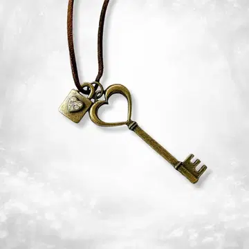 모리걸 페어리 그런지 앤티크 하트 키 열쇠 목걸이