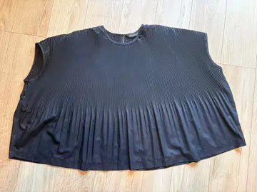 미즈이로 인드 블랙 아코디언 플리츠 상의 mizuiroind