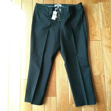 새상품 BANANA REPUBLIC 블랙 슬림핏 캐주얼 팬츠