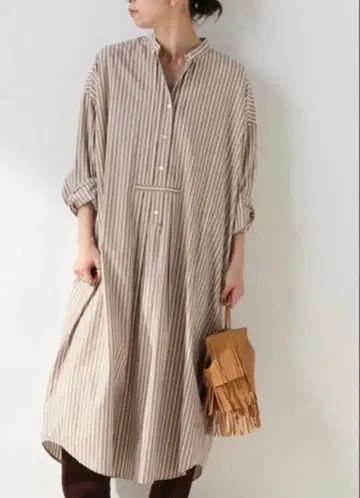 [ 새상품급 ] 프레임워크 샴브레이 스트라이프 원피스 오버 사이즈 38