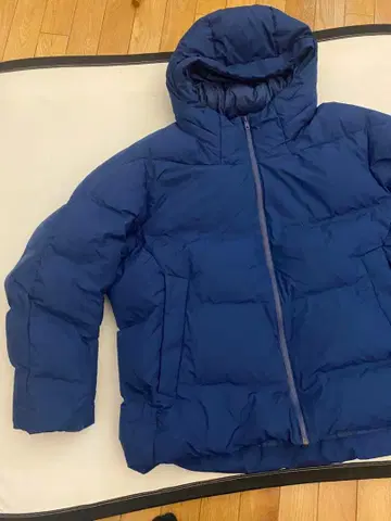 4XL 유니클로 울트라 라이트 다운 심리스 다운 후드티 네이비