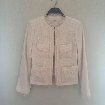 SECTION II 프린지 부착 핑크 자켓 스커트 세트