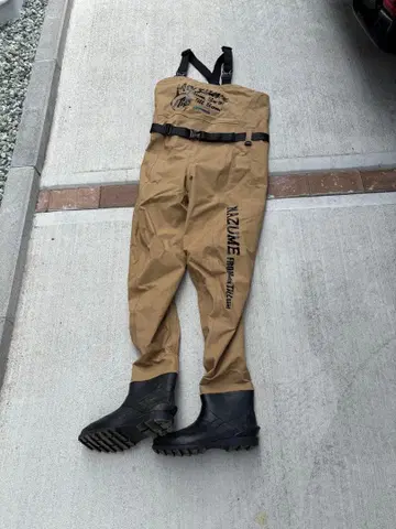 마즈메 게임 가슴장화 LL 사이즈