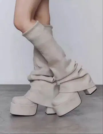 통굽 롱 부츠 아리에크 아이보리