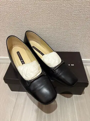 [ RIZraffinee ] 천연 가죽 블랙 스퀘어토 펌프스 24 일본제