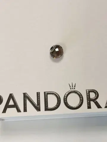 판도라 브라운 유리 참