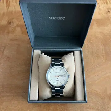 세이코 프로스펙스 아이보리 알피니스트 SBDC145 단종