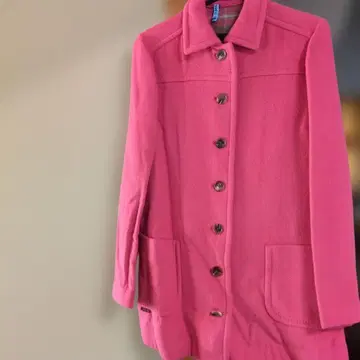 핑크 울 피 코트