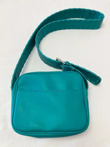 페이지 보이 숄더백 터콰이즈 블루