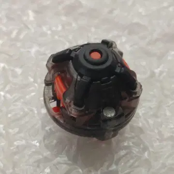 얼티밋 리브 리부트 돌진 베이블레이드 버스트