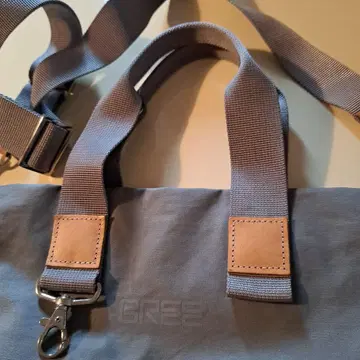 컨디션 최상 [ BREE ] 독일 코팅 가죽 2way 토트형 백