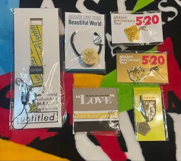 아라시 넥스트랩 머리끈 참 리본 블레스 메달 브로치 니노미야 카즈나리