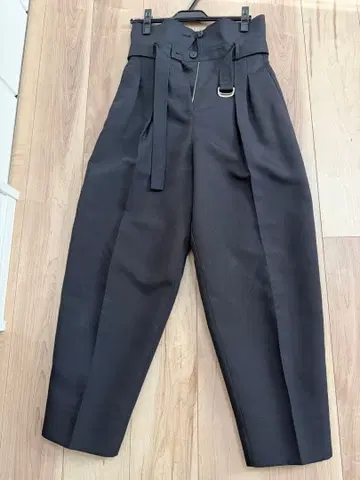 데레스 퍼스트 스텝 팬츠 사이즈 2 블랙