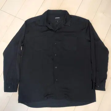 NOT CONVENTIONAL 블랙 긴팔 셔츠