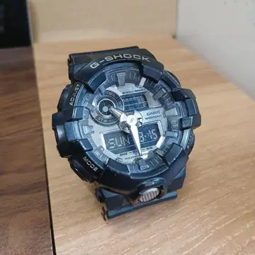 G-SHOCK GA-710 아나로그 디지털 카시오 실버 인기 모델 블랙