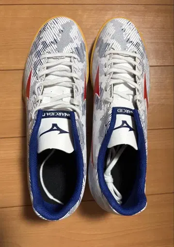 MONARCIDA neo/모나르시다 네오 사라