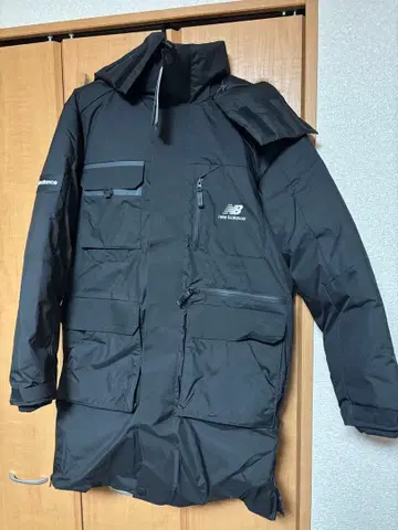 뉴발란스 MJI3510 블랙 다운 자켓 M 사이즈