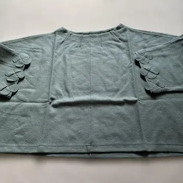 민트 꽃 프릴 5부 소매 니트