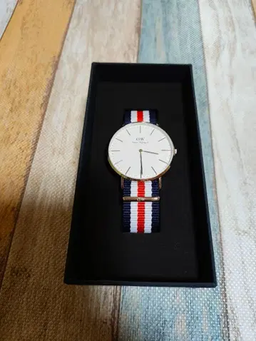 Daniel Wellington Classic Cambridg 40mm