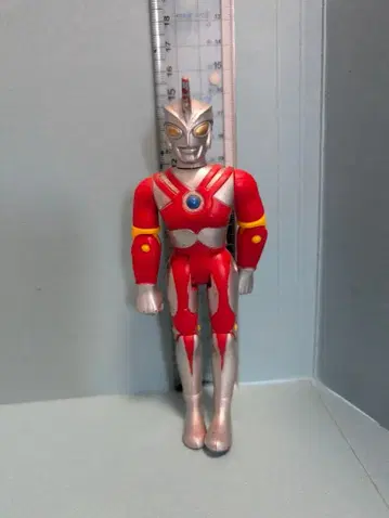 울트라맨 에이스 가동식 피규어 빨강 은색 약 15cm