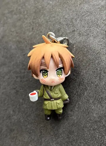 헤타리아 카라코레 영국