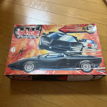 서킷의 늑대 람보르기니 카운탁 동우사 1/20 프라모델