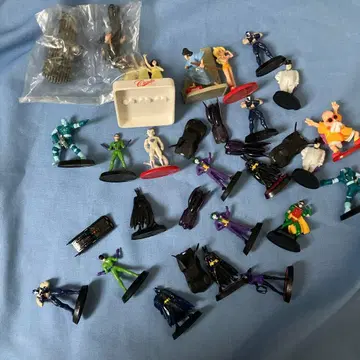 피규어 묶음 판매