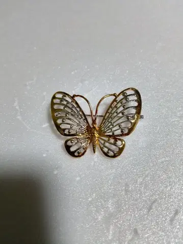 SILVER 나비 브로치
