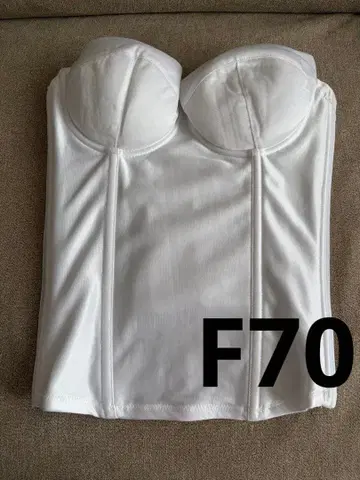 [ 미사용 새상품 ] [ 택 포함 ] 브라이덜 이너 F70