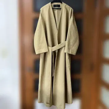 Liesse 노카라 스프링 코트