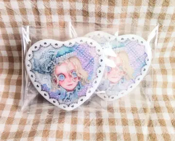 제5인격 레이디 파우로 캔 배지 2개