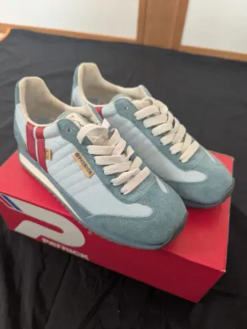 PATRICK 도라에몽 콜라보 스니커즈 23.5cm 거의 미사용