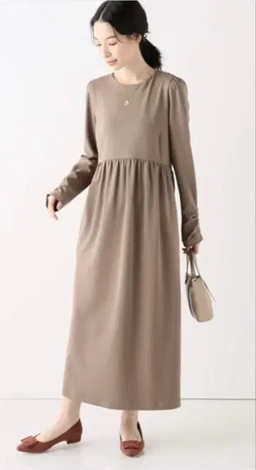 라 토탈리테 La TOTALITE 도비 저지 개더 원피스