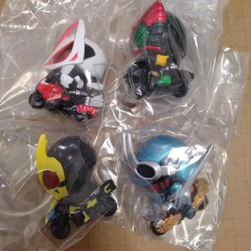 가면라이더 가챠 오즈 제로원 기츠 갓차드