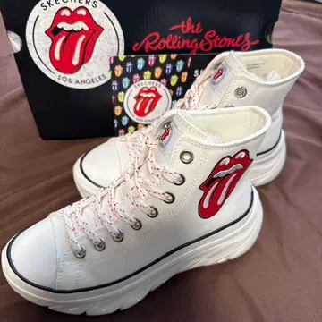 SKECHERS 롤링 스톤즈 스니커즈 콜라보 하이컷 통굽