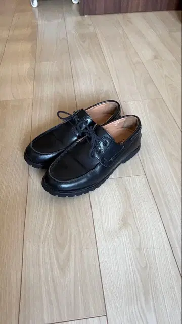 Casper Lab 블랙 가죽 로퍼