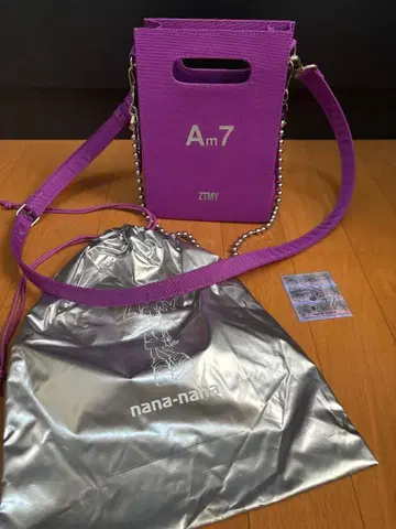 nana-nana 계속 한밤중이면 좋을 텐데 콜라보 퍼플 숄더백