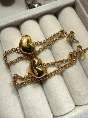 PHILIPPE AUDIBERT 하트 귀걸이 골드