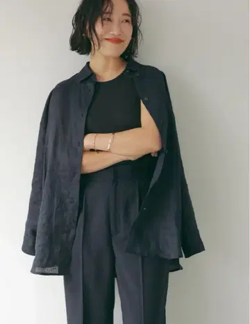 apart by 프렌치 린넨 셔츠