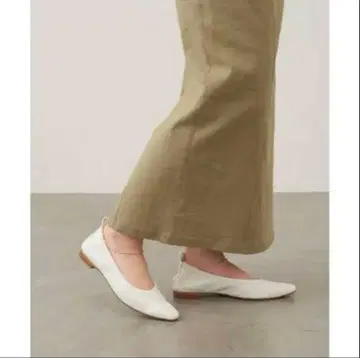 루 탈론 프렌치 스퀘어 체인 개더 플랫 23cm