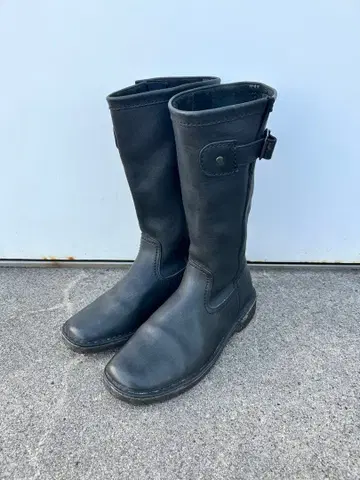 Clarks 가죽 미들 부츠 블랙 엔지니어 부츠