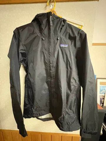 Patagonia RN51884 나일론 후드티
