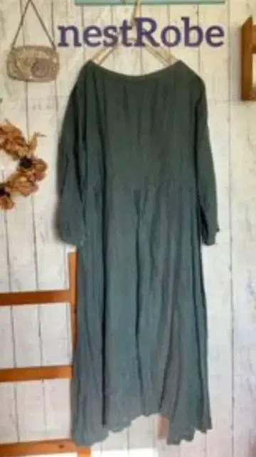 네스트로브 긴팔 원피스