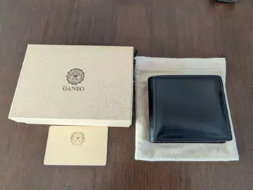 간조 GANZO 쉘 코도반 2 동전 지갑 포함 접이식 지갑
