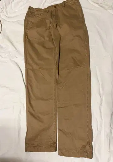 유니클로 베이지 치노 팬츠