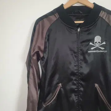 semantic design 스컬 자수 자켓
