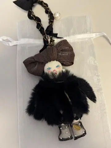 demodee LULU 블랙 참