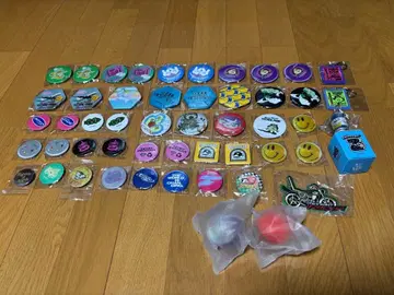 계속 한밤중이면 좋을 텐데 가챠 세트 (주로 캔뱃지)