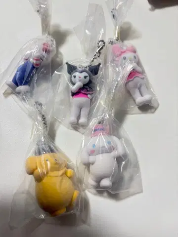 산리오 캐릭터즈 미니어처 참 전 5종류 컴프 가챠